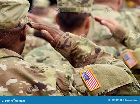 Us Soldier Salute Us Army Us Troops Editorial Stock Image Image Of