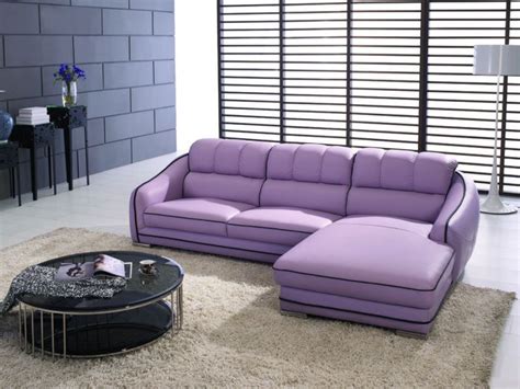 Purple is often used as an accent color in modern and traditional interior design but it can look just as beautiful in a traditional setting. 19 Phenomenal Purple Living Room Design Ideas | Leather sofa, Purple leather sofas, Best leather ...