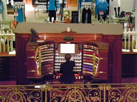 Wanamaker Pipe Organ Wanamaker Pipe Organ Macys City Cen Flickr