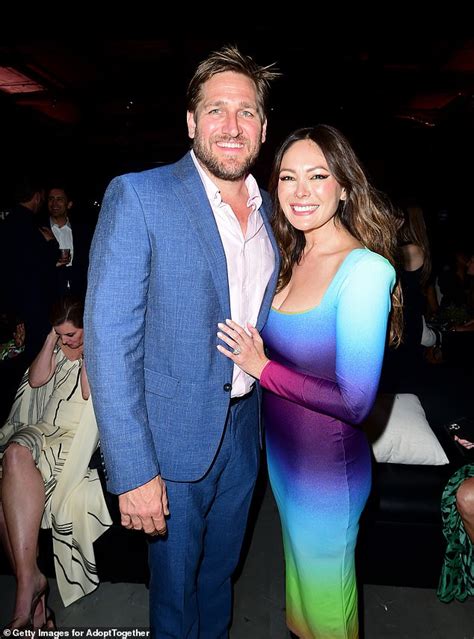 curtis stone and lindsay price look as smitten as ever as they attend adoption event in la