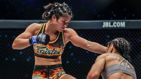10 Of The Best Female Muay Thai Fighters And Kickboxers In The Modern