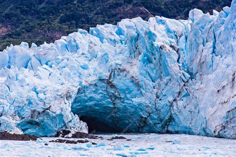 Premium Photo Perito Moreno Glacier In Los Glaciers National Park In