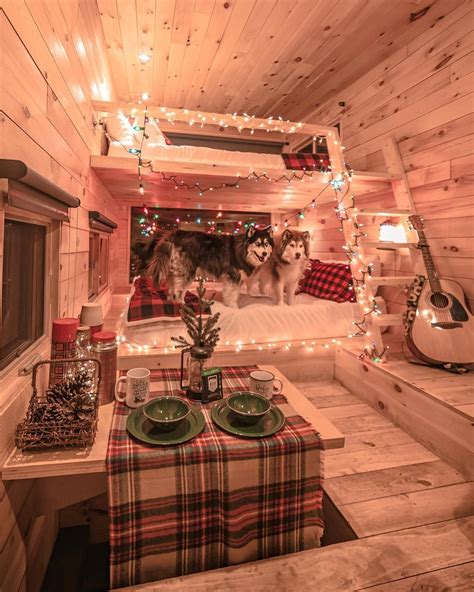 You Can Rent These Adorable Mini Cabins Near Ontario For A Magical