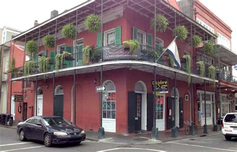 Deja Vu Bar And Restaurant Happy Hour New Orleans Menus And Pictures