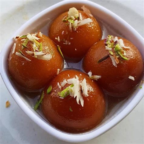 18 Famous Bengali Sweets That You Must Try Once Geek Of Adventure
