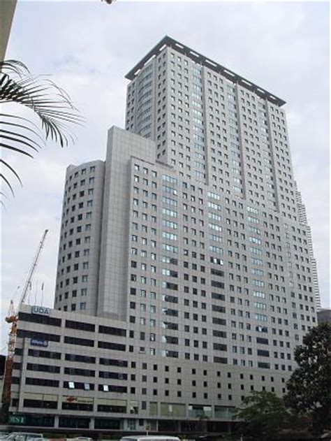 Wisma uoa open car park (jalan pinang) one of the cheapest car parks around bukit bintang is the open car park. Wisma UOA I - Kuala Lumpur