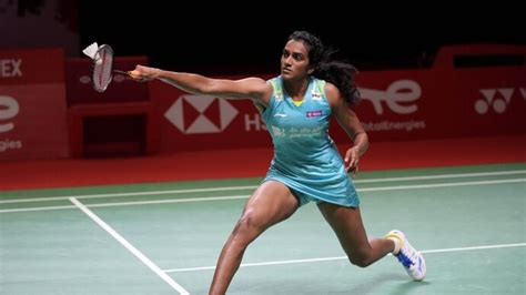 bwf world tour finals pv sindhu enters final after hard fought win over akane yamaguchi in