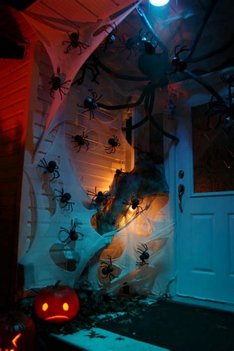 Check spelling or type a new query. 50+ Halloween Front Porch Decorations - Hative