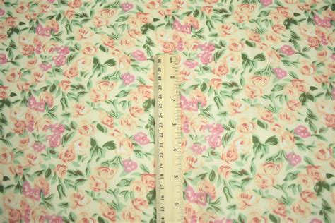 Orange Flower Floral Print Quilting Fabric Craft Apparel Upholstery 45w