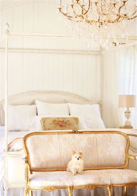 40 French Country Bedrooms To Make You Swoon
