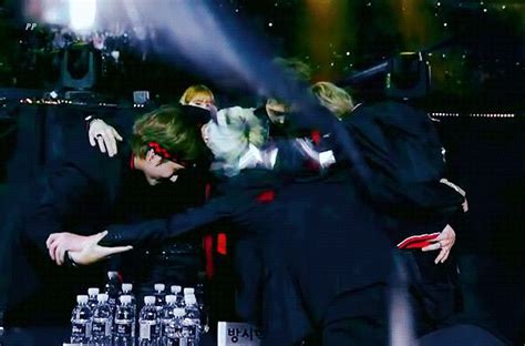 Bts Won Bonsang And Daesang At Th Seoul Music Awards Bts