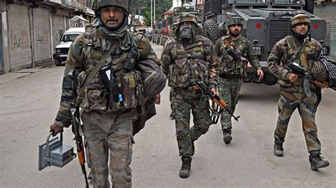 Indian Army To Hire Youngsters As Officer And Jawans For 3 Years Tour