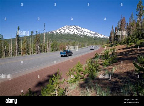 A View Of The Cascade Lakes Highway An Oregon Scenic Byway Near Mount