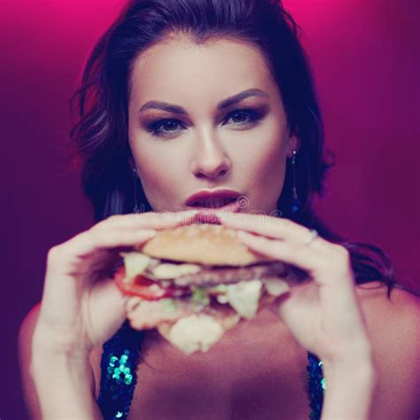 Gorgeous Woman Eating Hamburger In Night Club Stock Image Image Of Kebab Party 119562265