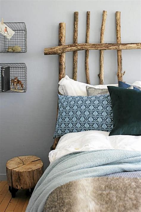 How about some rustic, vintage looking projects that just about anyone can do, even those on a budget? 45 Cozy Rustic Bedroom Design Ideas | DigsDigs