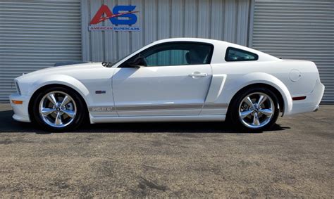 2007 Ford Mustang Shelby Gt Supercharged White W Silver Stripes