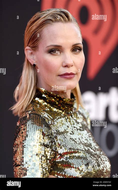 Leslie Bibb Attends The Premiere Of Warner Bros Pictures And New Line