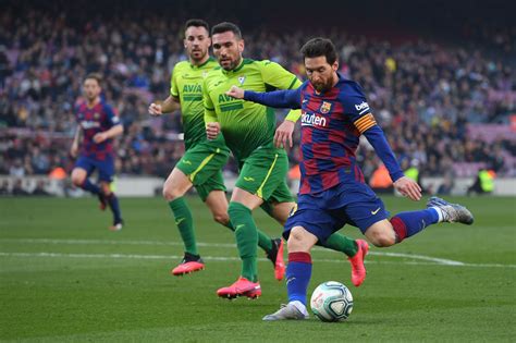 Lionel Messi Avisa Al Barcelona Que Dejará Sus Filas Galería Fotográfica Agencia Peruana De