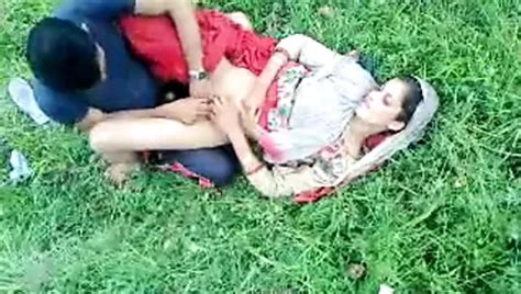 Jungle Ke Khet Me Bula Kar Ladki Ko Choda Village Outdoor Xhamster