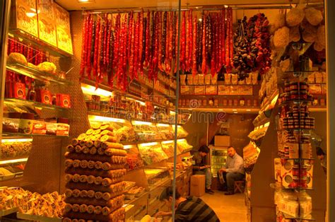 Tienda Del Placer En El Bazar Magnífico Fotografía editorial - Imagen