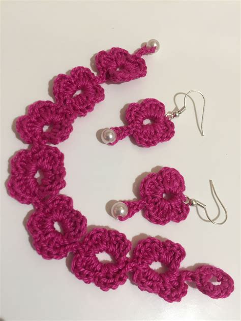 Jenna herself is an inspiration and role model for many who. Pin de Joie's Crochet Accesories en Joie's crochet ...