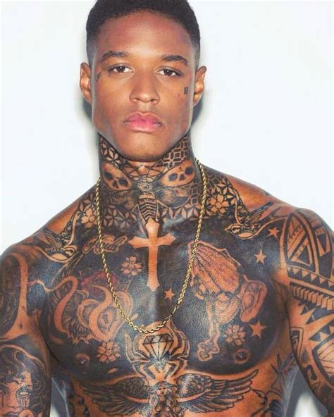 Pin De Lee Em Tatts Modelos Tatuados Tatuagens Em Pele Negra E
