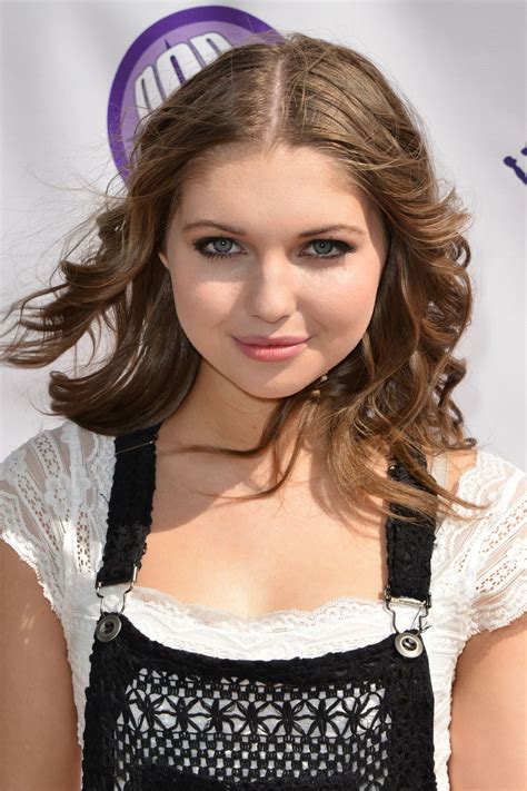 Backyard bbq is all about the recipes that you want to make and serve at your next backyard bbq! Sammi Hanratty - Popstar's Fierce 15 Backyard BBQ - May 2014