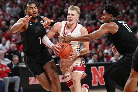 Nebraska Basketball: Epic collapse sinks Huskers against Michigan State width=