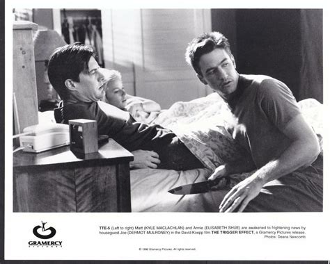 Elisabeth Shue And Kyle Maclachlan In The Trigger Effect Movie Photo Ebay
