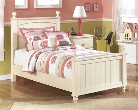 Cottage Retreat Twin Poster Bed Bed Furniture Cottage Retreat Ashley Furniture