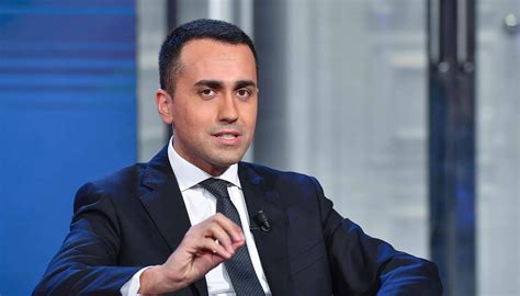 Luigi di maio was born in 1986 near naples and studied both engineering and jurisprudence at university but did not graduate. Luigi Di Maio: età, altezza, peso, fidanzata e carriera ...