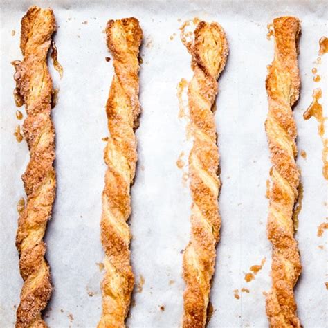 Recipes for apoetizets with pie crust. 3-Ingredient Cinnamon-Sugar Twists | Recipe | Puff pastry ...
