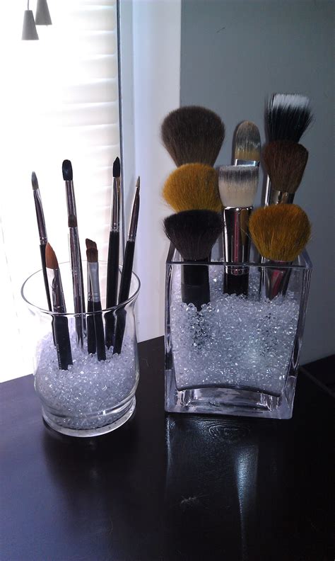 At the time, i didn't have any use for one but since i recently got a new vanity i figured it was the perfect time. JMC Creations: DIY: Makeup Brush Holder!!!