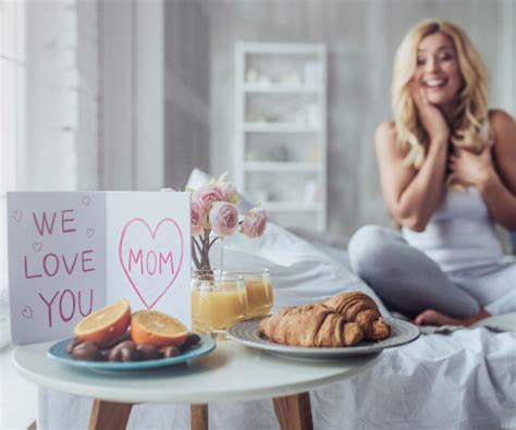 Tasty Breakfast In Bed Recipes To Surprise Mum With On Mothers Day