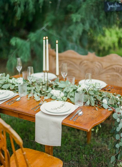 From cocktails on the lawn to fragrant lavender bouquets, here are our favorite spring garden wedding inspirations. Rustic Spring Garden Inspiration | Best Wedding Blog