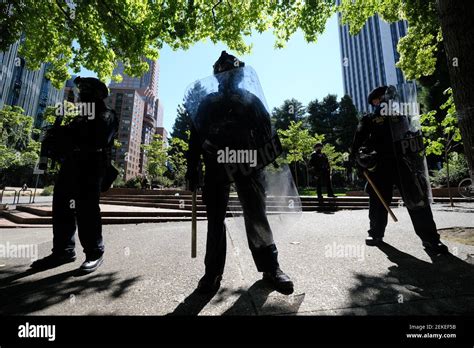 Portland Police Department Hi Res Stock Photography And Images Alamy