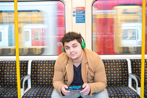 Nintendo Switch How Playing Games On The Tube In London Can Brighten