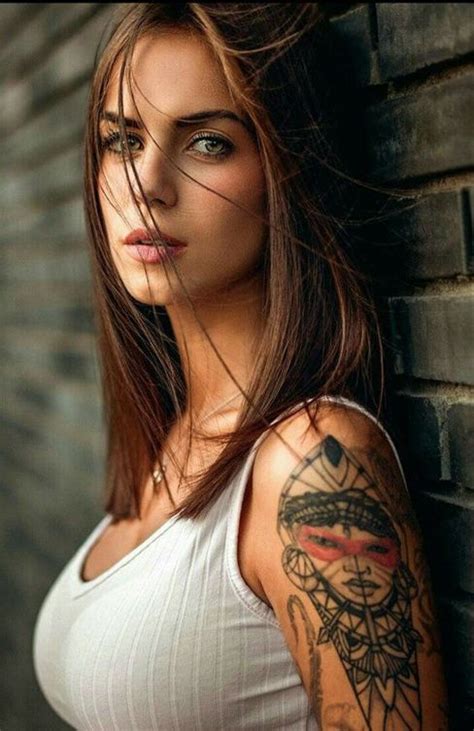 pin by max hr on woman photography iii girl tattoos beauty tattoos inked girls