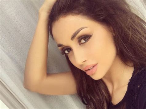 The Model Who Fled Iran Responds To Reports Of Her Arrest Iranian