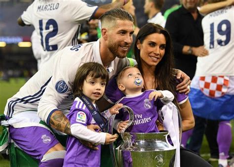 Sergio ramos sneaks onto a spanish tv set, guitar in hand, to serenade his girlfriend. Sergio Ramos Photos Photos: Juventus v Real Madrid - UEFA ...