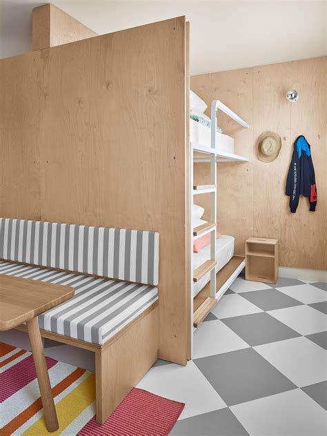 Luxury Hotels With Bunk Beds Are Seriously Trending Heres Why Bunk Beds Hotel Room Design