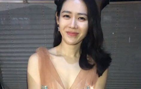 Binjin smart cf behind the scenes huhu my babies go stream their bts vid and joint cf now!! Son Ye-jin Height, Weight, Age, Boyfriend, Biography ...