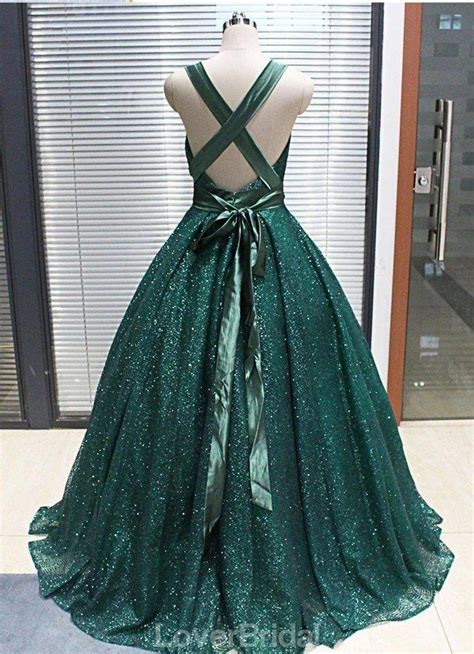 Emerald Green V Neck Sparkly Ball Gown Cheap Evening Prom Dresses Eve