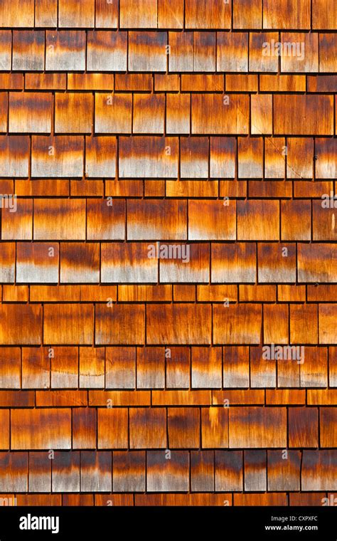 Weathered Cedar Shakes Hi Res Stock Photography And Images Alamy