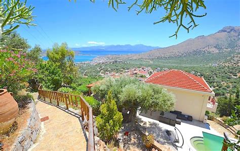 4 Bedroom Villa, Spectacular Views – Villas on Crete