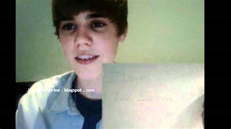 Justin Bieber Writes I LOVE YOU To SELENA GOMEZ YouTube