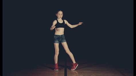 Esta Niña Aprendió A Bailar “dubstep“ En Youtube Webucación Youtube