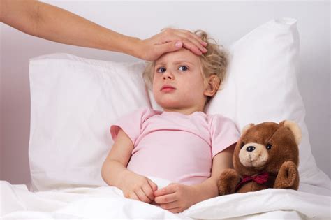 Cómo Cuidar A Un Niño Enfermo Enfamilia