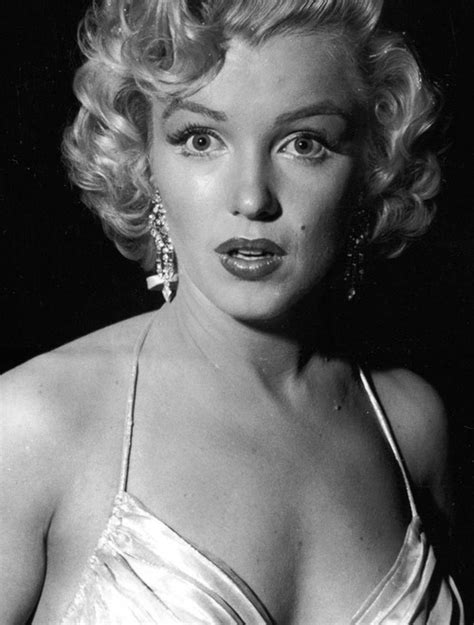 Le Mag Cinéma — Marilyn Monroe Photographed By Phil Stern At The