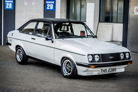Ford Escort 2000 Rs